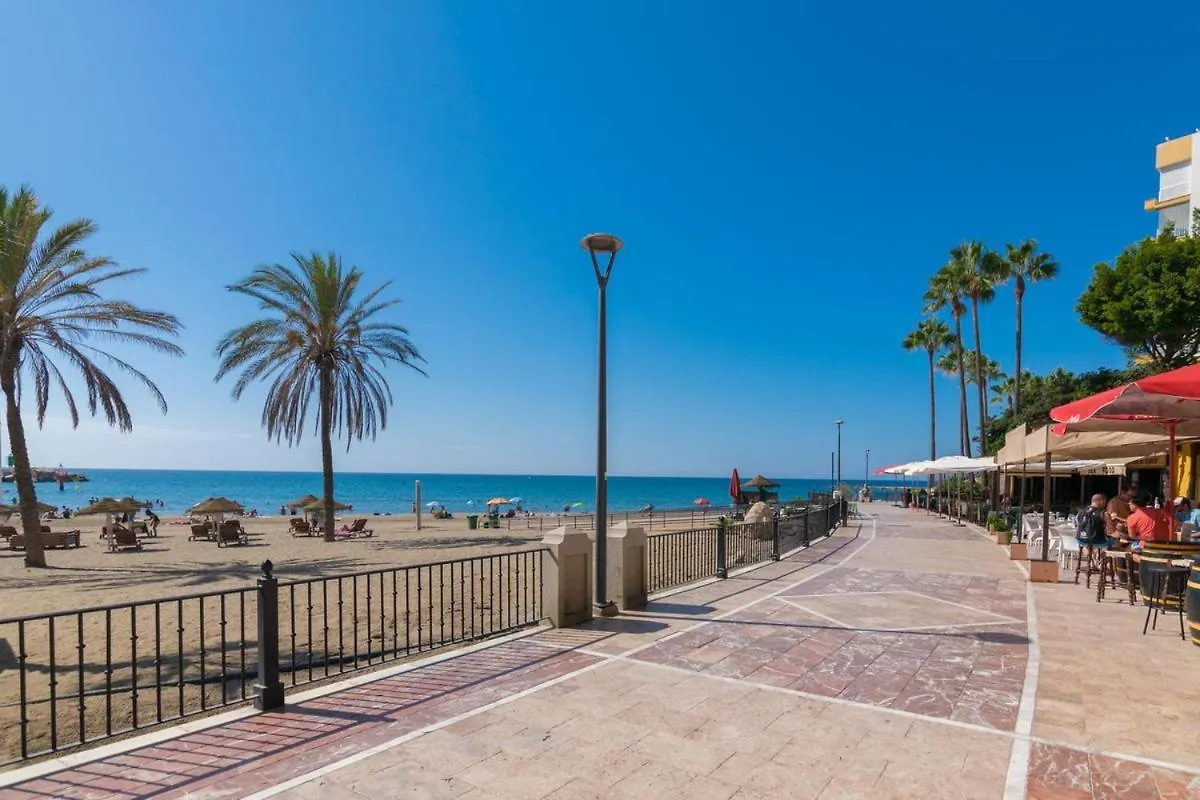 Apartment Piso De 2 Dormitorios Playa Bajadilla Marbella Centro Spain
